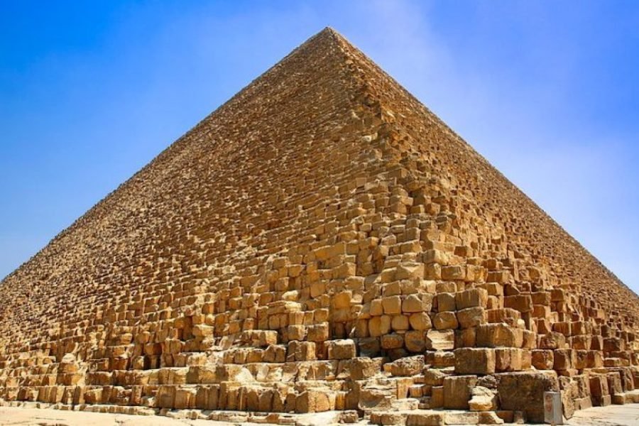 Private Day Tour Giza Pyramids, Sphinx, Memphis, and Saqqara
